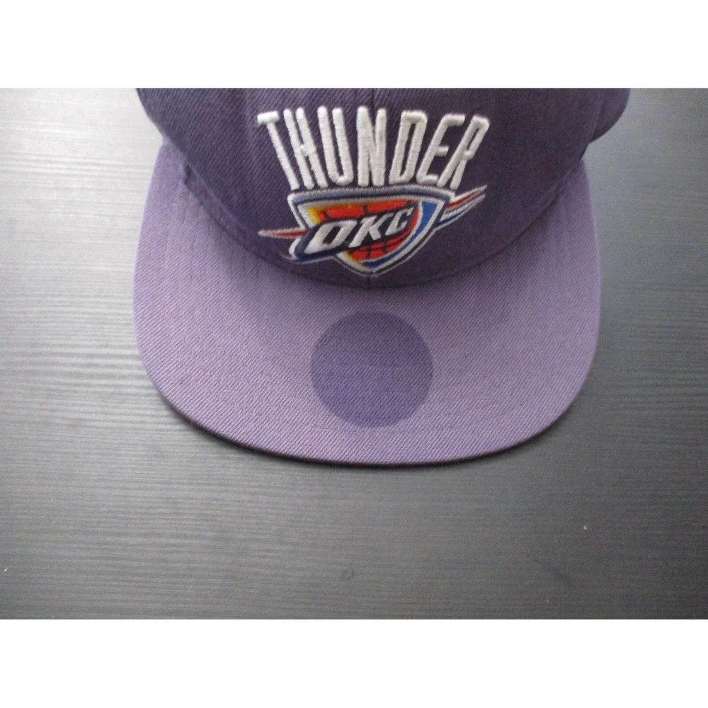 Oklahoma City Thunder Hat Cap Mens Snap Back Purple NBA Basketball Mitchell Ness